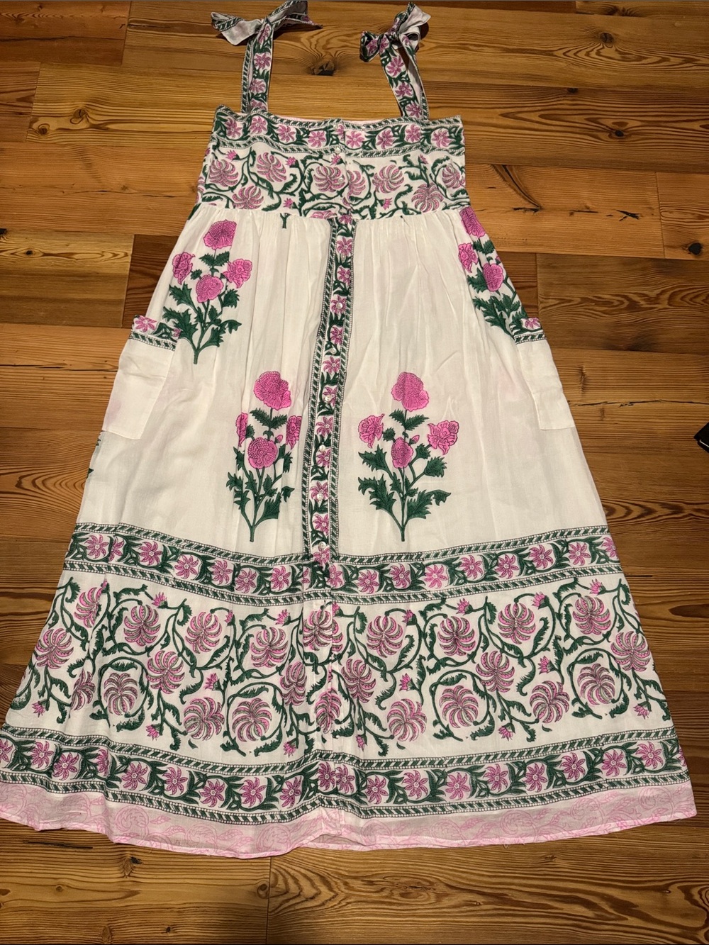 Juliet Dunn dress